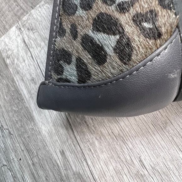 Vionic Spark Minna Calf Hair Leopard Print Cap Toe Ballet Flats Shoes No Insole - Picture 9 of 10